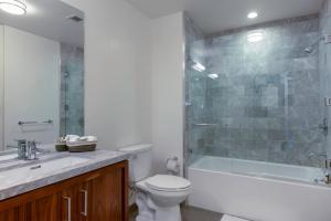 Downtown 1BR w Gym WD next to The Broad LAX-51