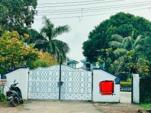 GR Stays - Arpora Duplex 3bhk Villa With Pool I Baga Beach 5 mins