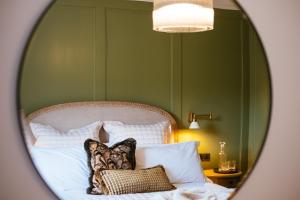 Tŷ Afon - River House