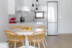 Beautiful Condo in Laguna Beach Resort overlooking Laguna Rosa In Torrevieja With 2 Bedrooms and 2 Bathrooms