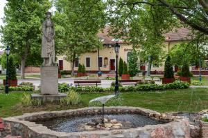 Fényes Vendéglő és Panzió
