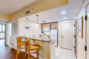 Baytowne Wharf - Pilot House #330