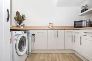 Panoramic Sunset Views - Free Parking & Sleeps 5