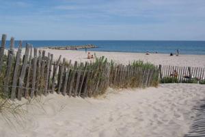 Béréa - Les Cormorans - Vue port et mer