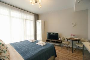 GG Home - cozy studio in complex White Sails with sea and pool view on 7th floor