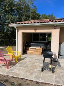 Maisons de vacances Gite de Gabi Jacuzzi : photos des chambres