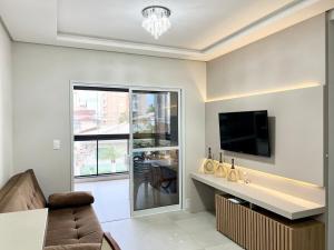 Conforto! Apto à 200m da praia de Palmas! ZU05H