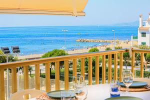 LITORAL COSTA DORADA - MACAPO Only families