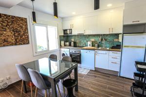 LITORAL COSTA DORADA - MACAPO Only families