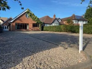 Beeston BIG House - 比斯顿