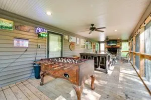 Nolin Lake Home with Hot Tub 15 Mi to Mammoth Cave! - Cub Run