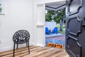 Luxury Home & Mins to Beach and Downtown - 塔彭斯普林斯