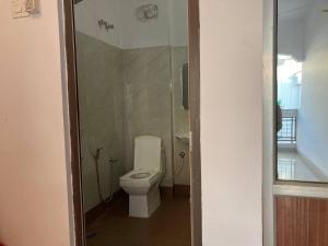 Cozy Room in 3BHK duplex