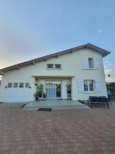 Ganea Emanuel - 圣皮埃尔杜山