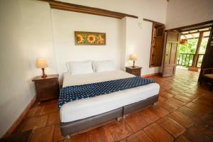 Achiotte by Masaya Collection