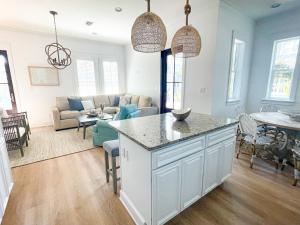 Moonlight and Starlight Escape