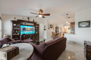 Villa Serenity NOW is the picture-perfect PET FRIENDLY Villa for you and your loved ones!