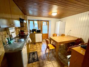 Rue de la Chapelle 24, 1993 Nendaz, Switzerland