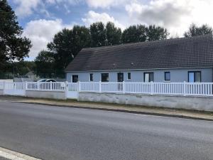 Maisons de vacances Maison proximite Golf et plage de Breville sur Mer : photos des chambres