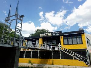 Moto Hostal el Tata