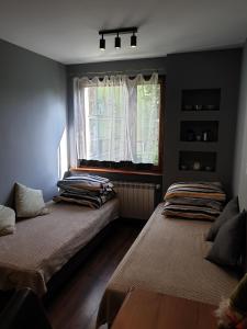 Przestronny apartament dla 9 osób - 4 sypialnie, PARKING