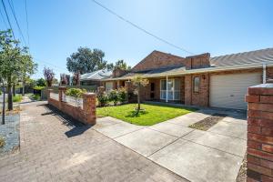 Charisma in Clarence