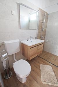 Seaside holiday house Vinjerac, Zadar - 21841