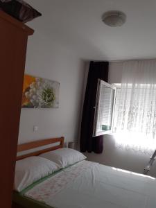 Two-Bedroom Apartment room in Apartments with a parking space Povljana Pag - 12169