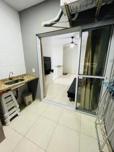 Apartamento com churrasqueira praia Maranduba Ubatuba