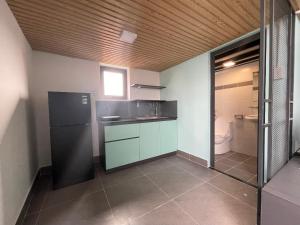 Art house with balcony by NHÀ TUI share