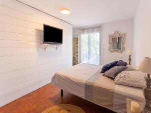 Villas Property in La Crau : photos des chambres