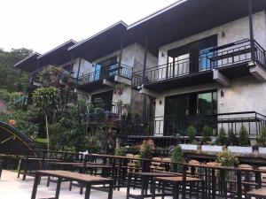 Ban Rabiengfah Resort