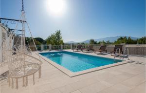 Stunning Home In Cista Provo With Outdoor Swimming Pool