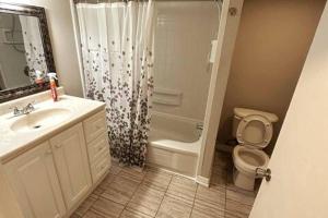 Affordable stay near the OPG TV and parking