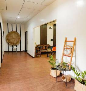 HOST HOMES - CASA ELIZA