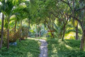 Pax Ana Doc Let Resort & Spa
