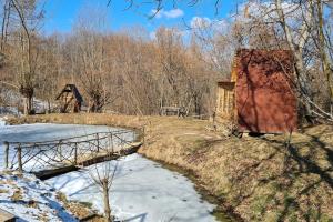 Fishermans Cabin (Friendship Land)