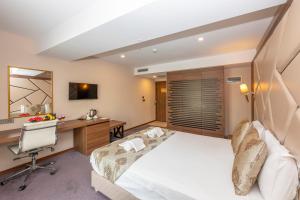 Litros Hotel & Spa