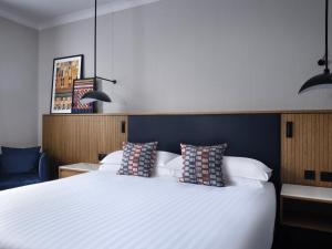 Deluxe King Room room in Macdonald Holyrood Hotel & Spa