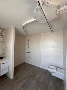 Maisons de vacances Maison Gite adaptee PMR a Les Herbiers, 10min du Puy du Fou : photos des chambres
