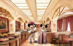 Disneyland® Hotel
