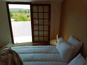 Villas Belle Maison en pierre dans village medieval du XIe siecle pour 10 pers 6 adultes 4 enfants : photos des chambres