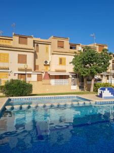 Chalet Adosado Unifamiiar Rocasol Beach Torrevieja
