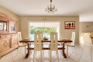 Maison pour 6 - Piscine et détente