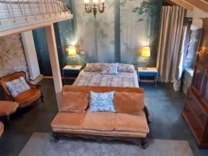 Hortà - Charming Attic with Rooftop Lake View