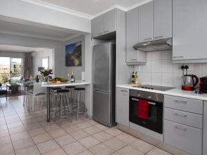 Seaview Camps Bay 5 Sleeper