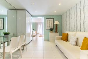 Apartamento Edificio Gran Via -Quinto Piso Sin Ascensor-