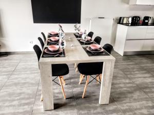 Calm and modern apartment