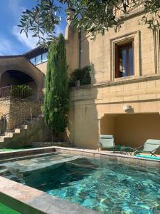 Villas Maison uzes piscine plein sud avec superbe vue : photos des chambres