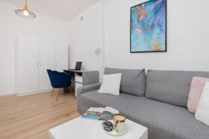 Beautiful & Comfortable Spacious Apartment in Gdansk by Noclegi Renters